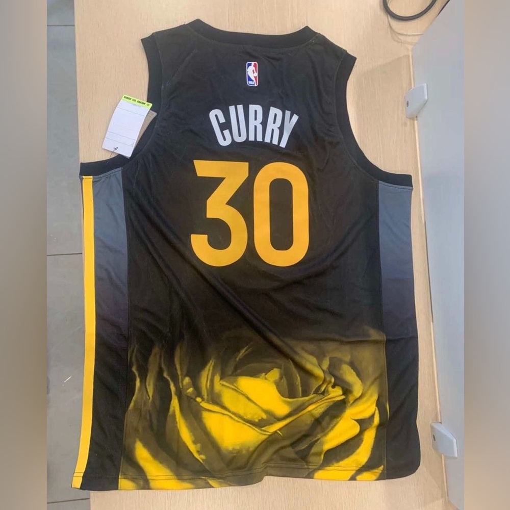 BRAND NEW!!! WARRIORS JERSEY#30 CURRY!! ONLY! $100.00
